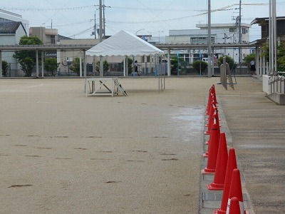 運動会前日の運動場