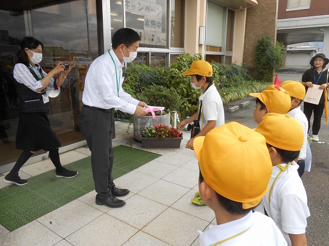 ２年　給食センター見学