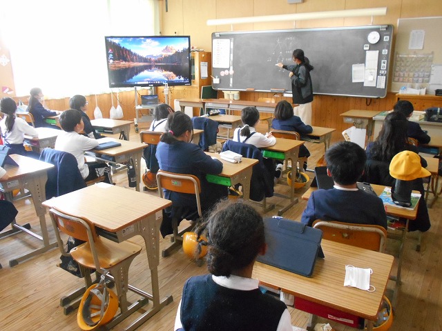 今日の授業風景（１～６年）