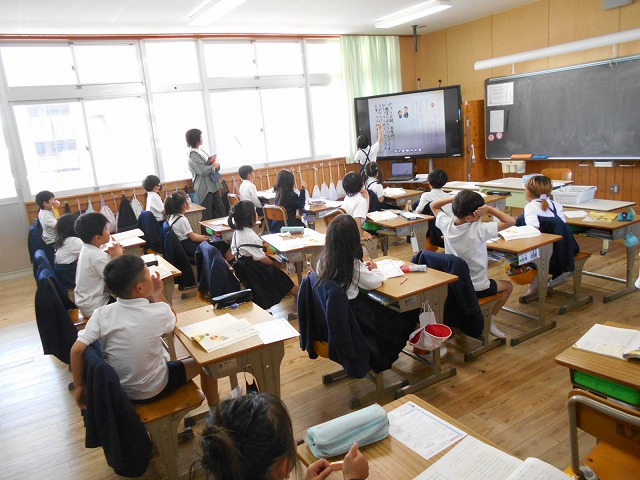 今日の授業風景（１～６年）