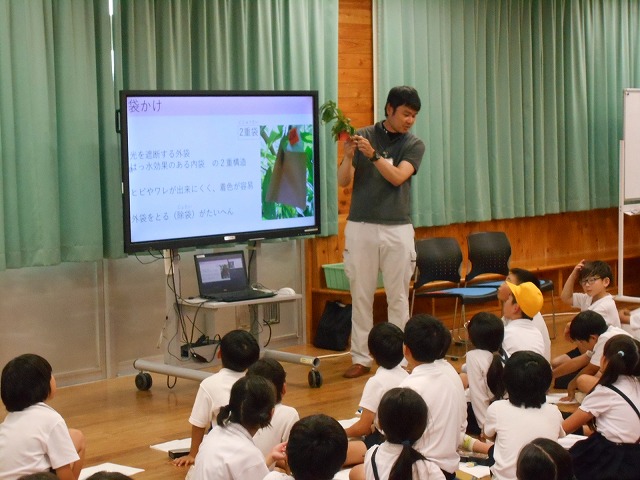 ３年　桃のお話