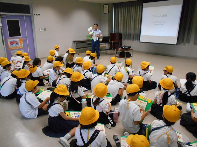 ３年消防署見学、４年研究授業、５年ＣＡＰの授業