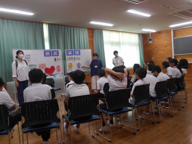３年消防署見学、４年研究授業、５年ＣＡＰの授業