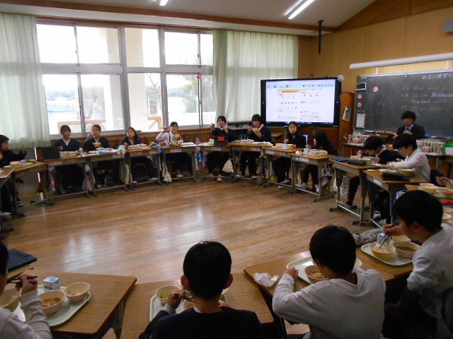 給食の時間（１~６年）