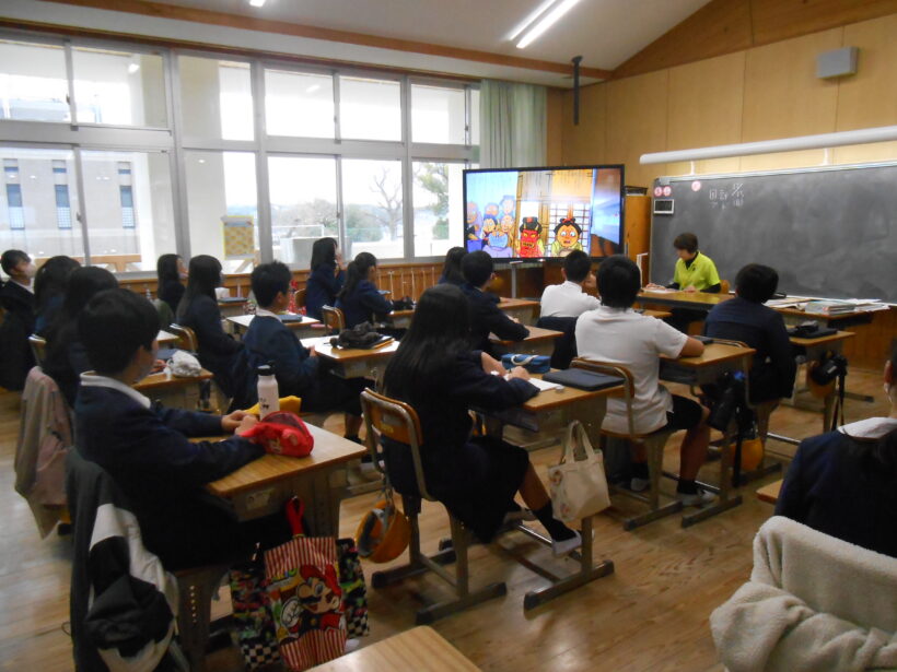 朝の読み聞かせ（高学年）