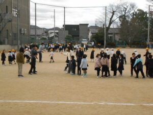 朝の体操（８の字とび）