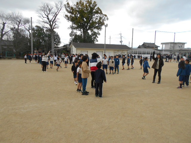 朝の体操（８の字とび）