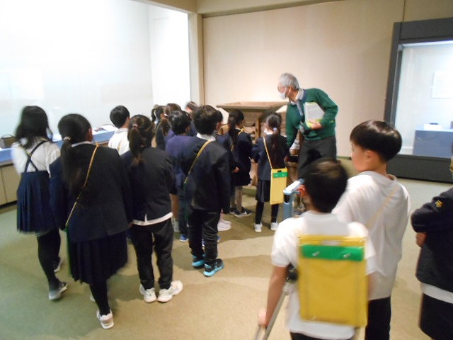 ３年　和歌山市立博物館見学