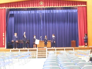 6年生の創作劇を観賞