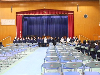 6年生の創作劇を観賞