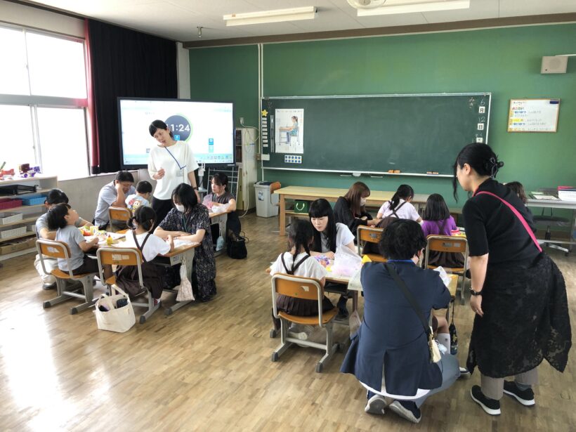 授業参観を行いました。