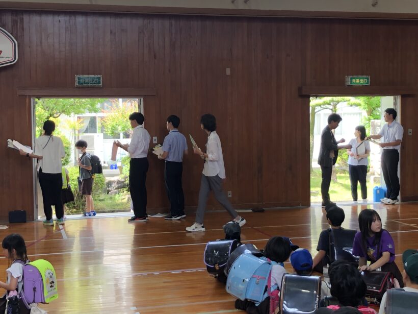授業参観を行いました。