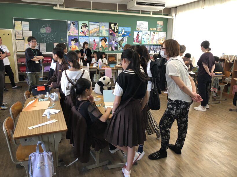 本日は、「日曜参観」でした。