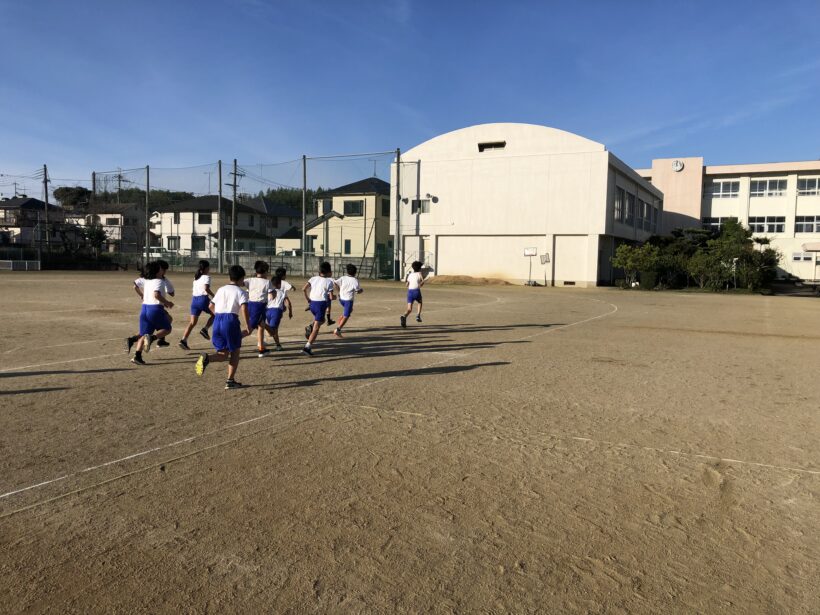 朝から頑張っています。