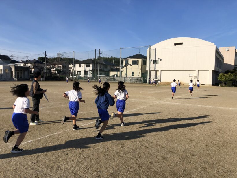 朝から頑張っています。