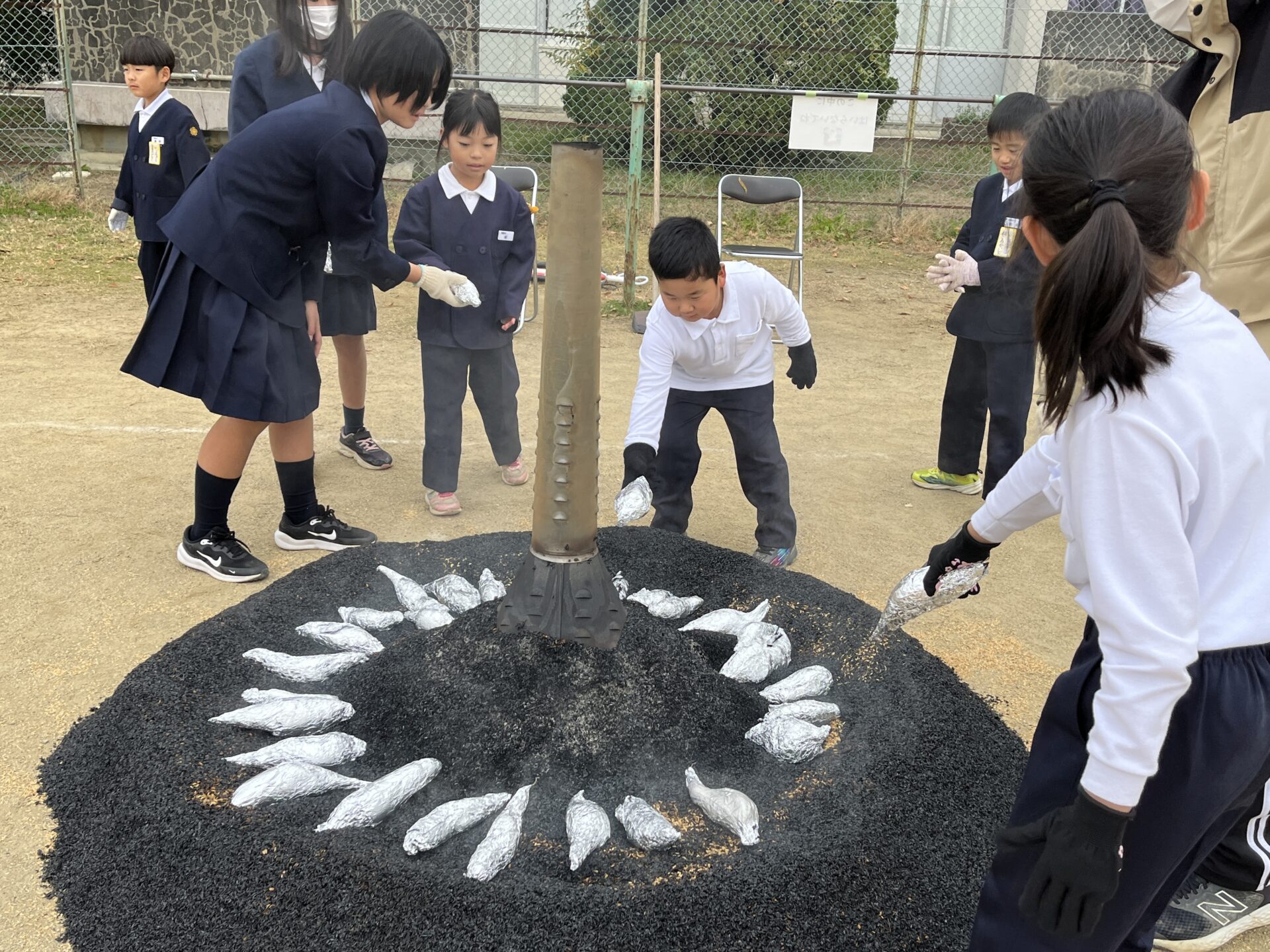 やきいも会（1，6年）