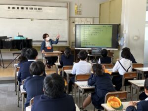 委員会活動始まりました