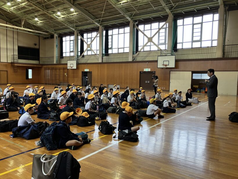 修学旅行へ出発