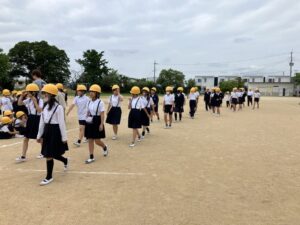避難訓練(地震）