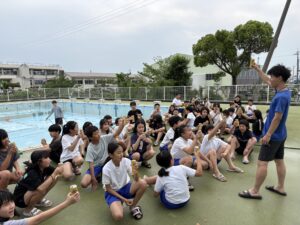 プール掃除（６年）