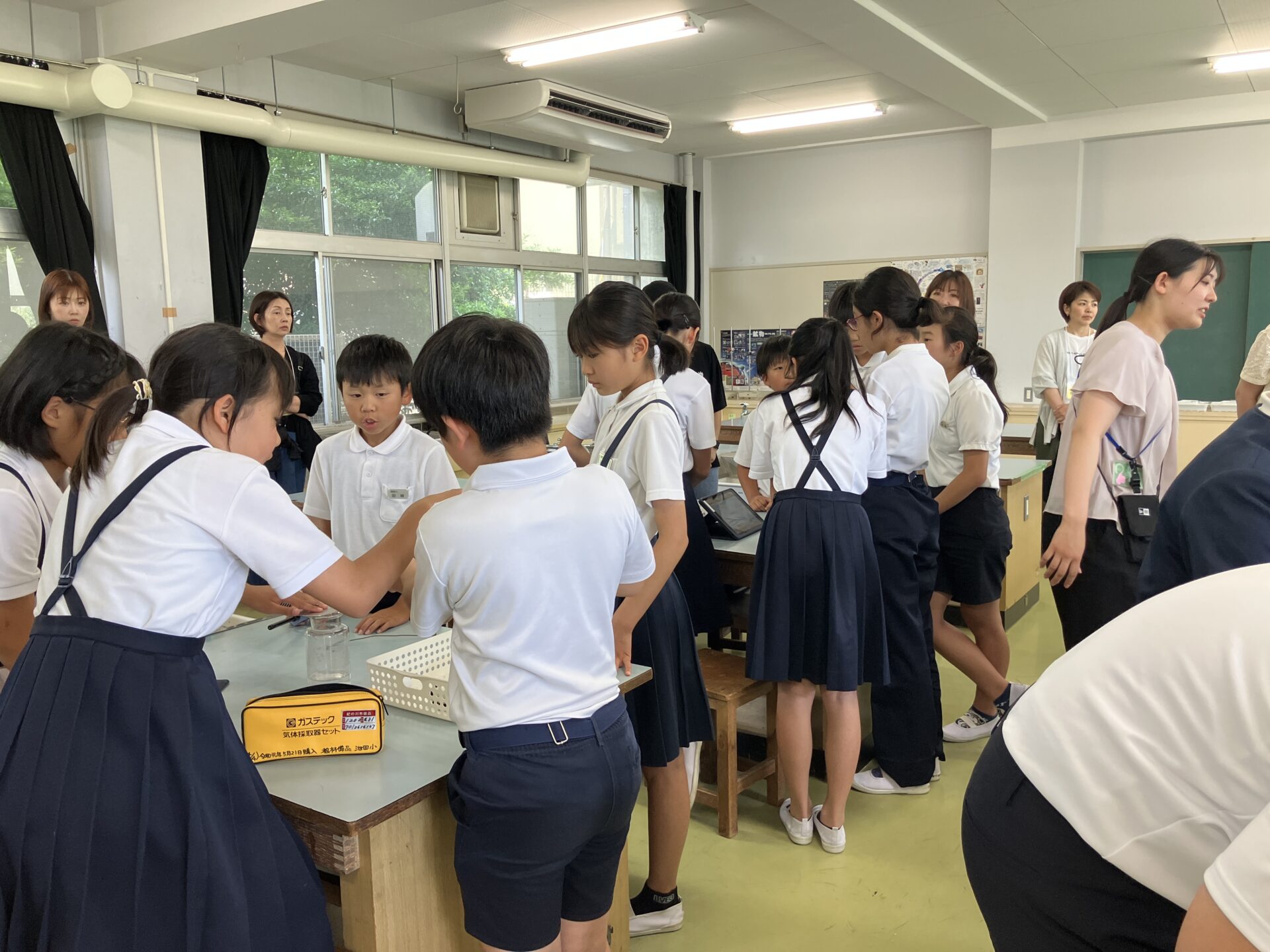 授業参観・緊急時下校訓練