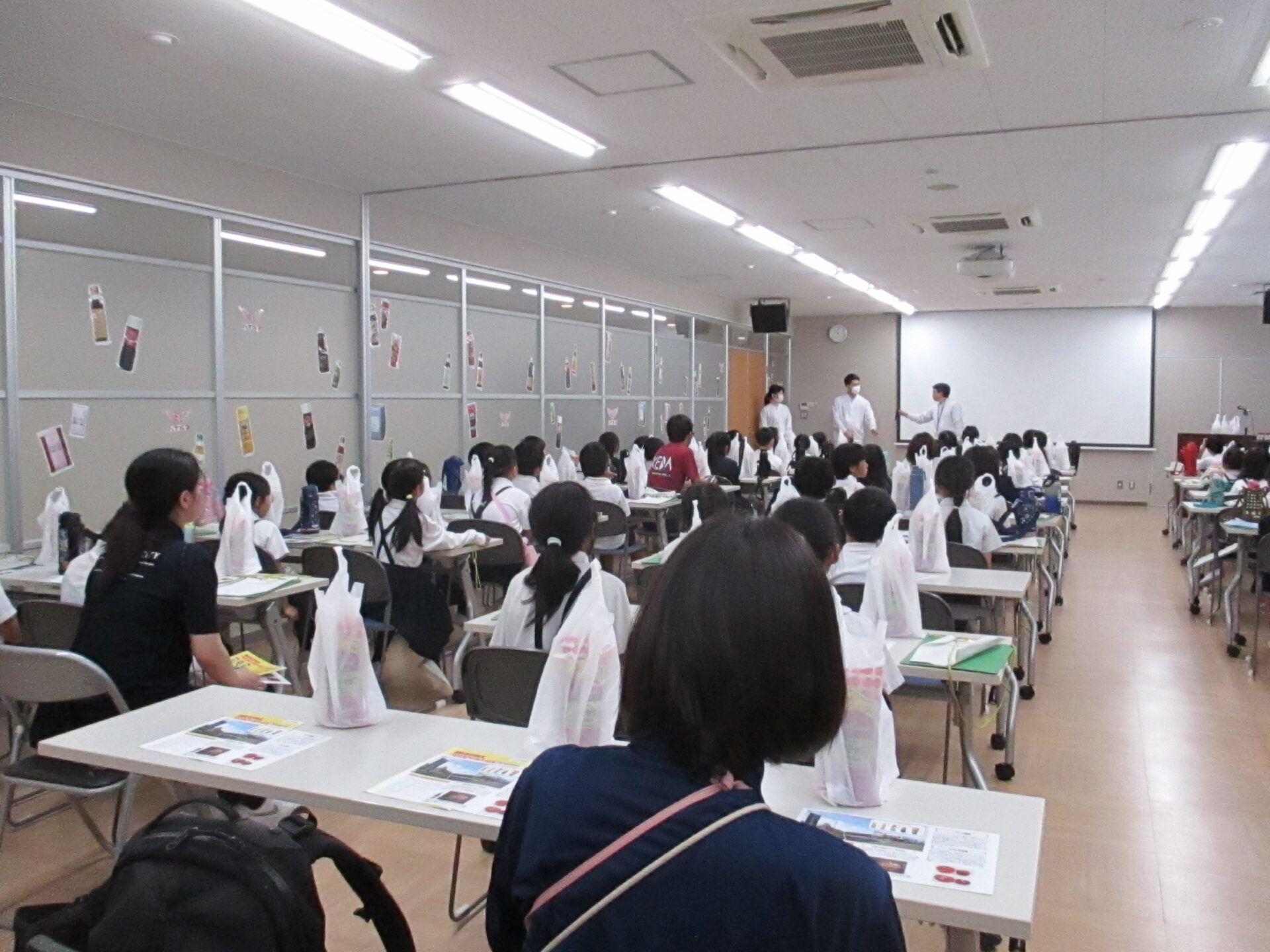 ハグルマ工場見学（3年）