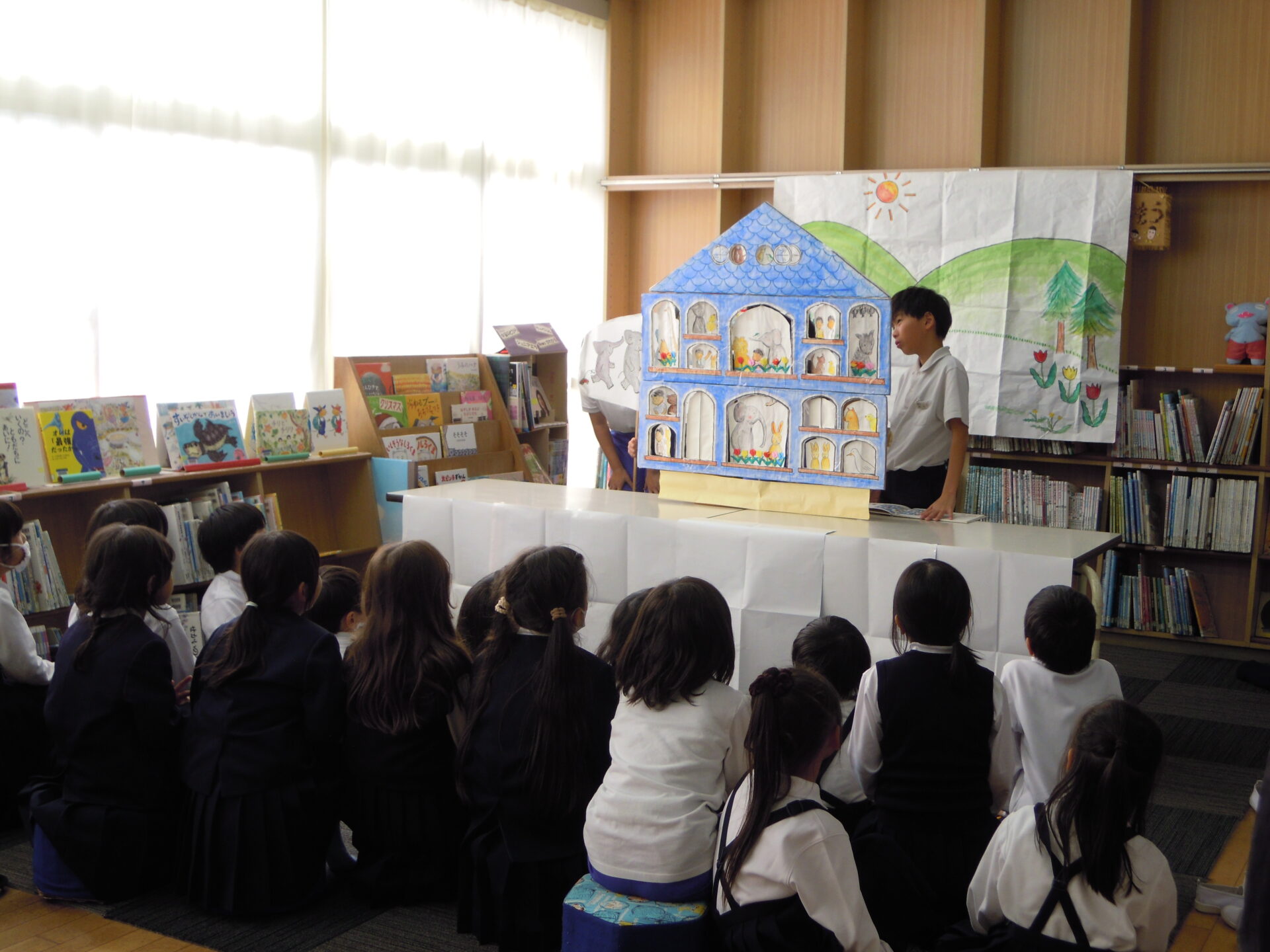 ペープサート劇（図書委員会）
