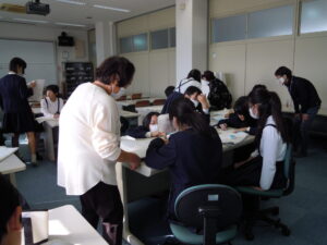 6年　ミシンボランティアさん