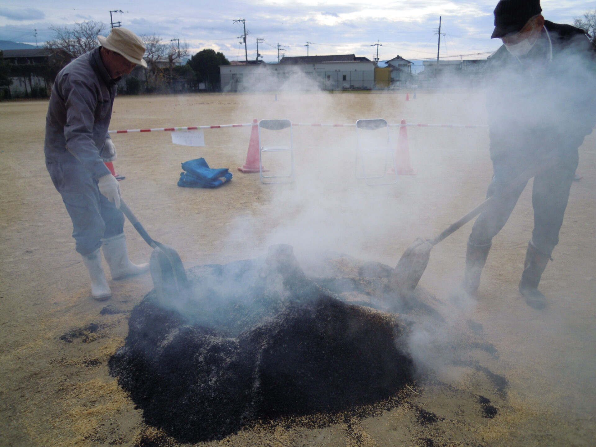 やきいも会（１､６年）