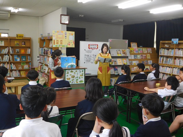 2024年5月15日　ひばりさんの読み聞かせ（高）