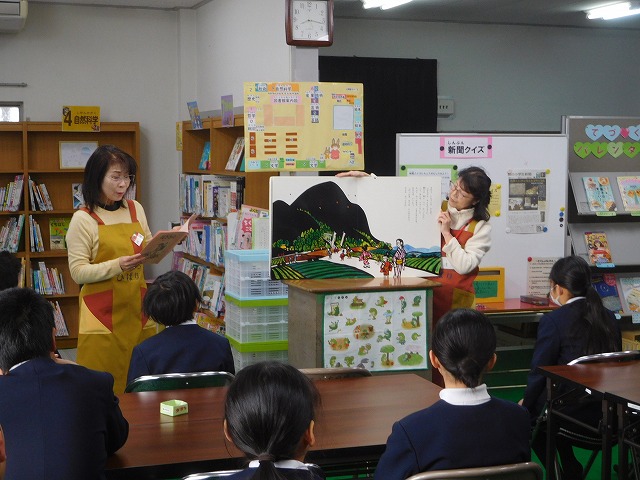 2025年2月12日　ひばりさんの読み聞かせ（高）