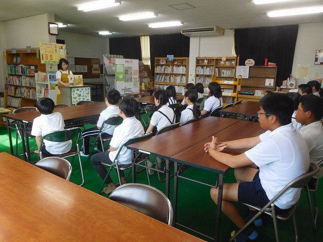 2025年9月17日　ひばりさんの読み聞かせ（高）