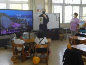 2025年10月1日　ALTマラ先生来校