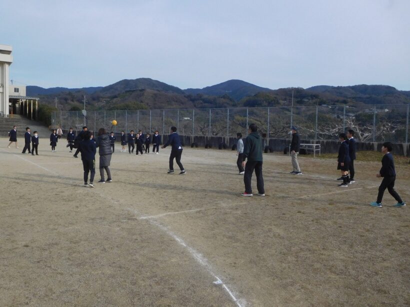 2026年3月13日　全校ドッジボール（すこやかタイム）