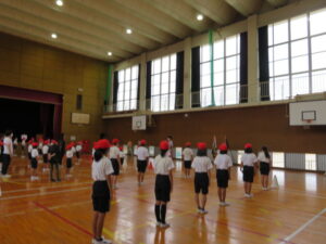 運動会の全校練習をしました。