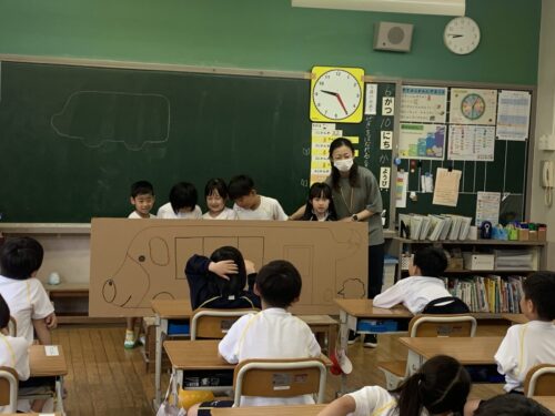 教育実習の先生を紹介します