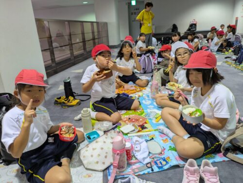 社会見学(全学年)