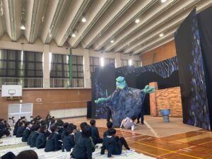 観劇「がんばれかわず君」