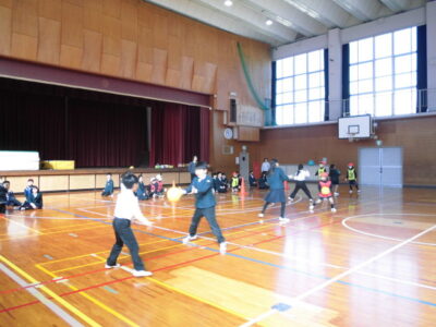 川原小学校と交流会（３年）