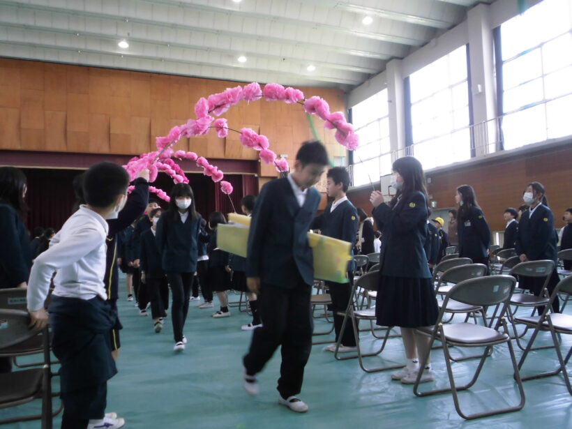 ６年生を送る会（６年）