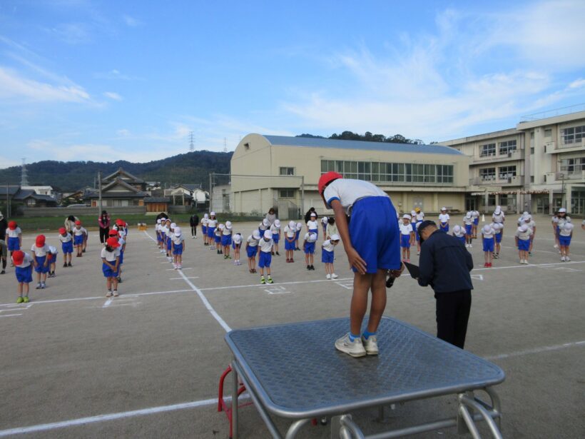 「地震だ！」避難訓練をしました