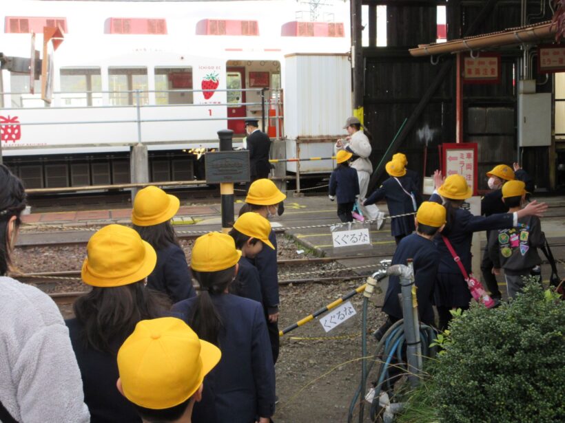 ネコの目のように、和歌山電鐵を見学