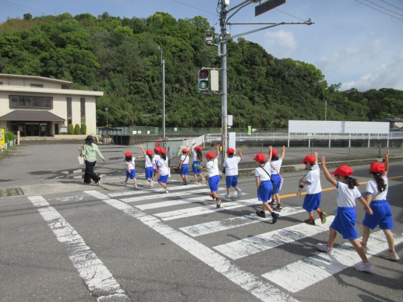 1年生がコミュニティセンターへ