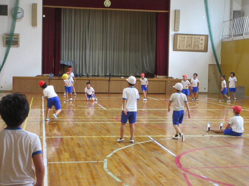 小学校のクラブ活動