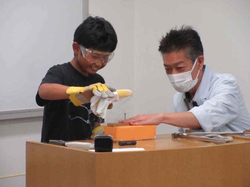 社会見学に行ってきました