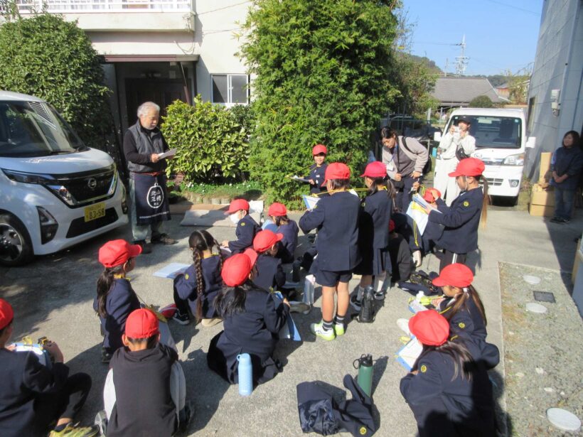 2年生の「まちの素敵をたんけん!」