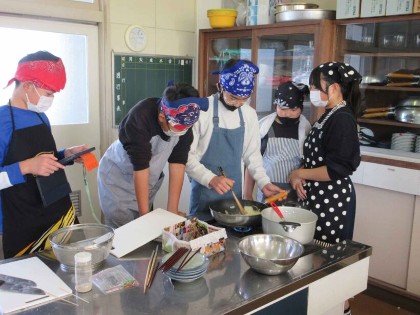 今日の丸栖小学校は・・・