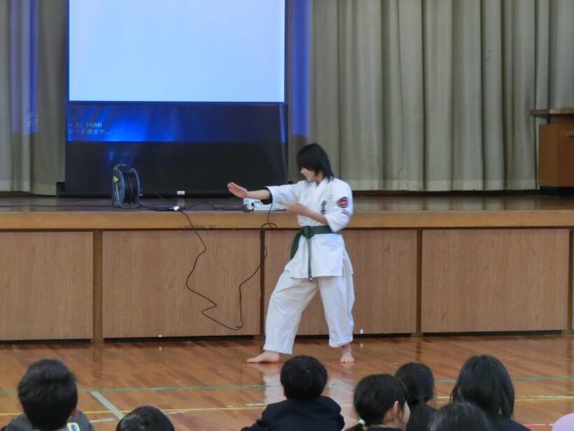 児童会による150周年メモリアル集会