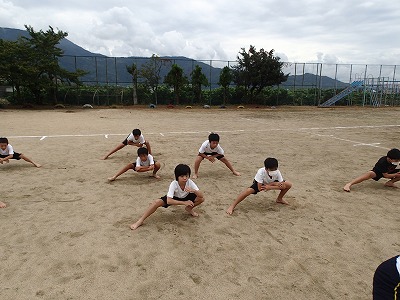 高学年団体ダンス練習