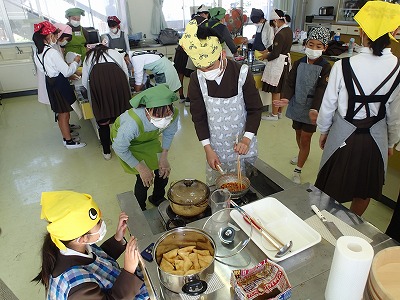 ５年 「いなり寿し」作り